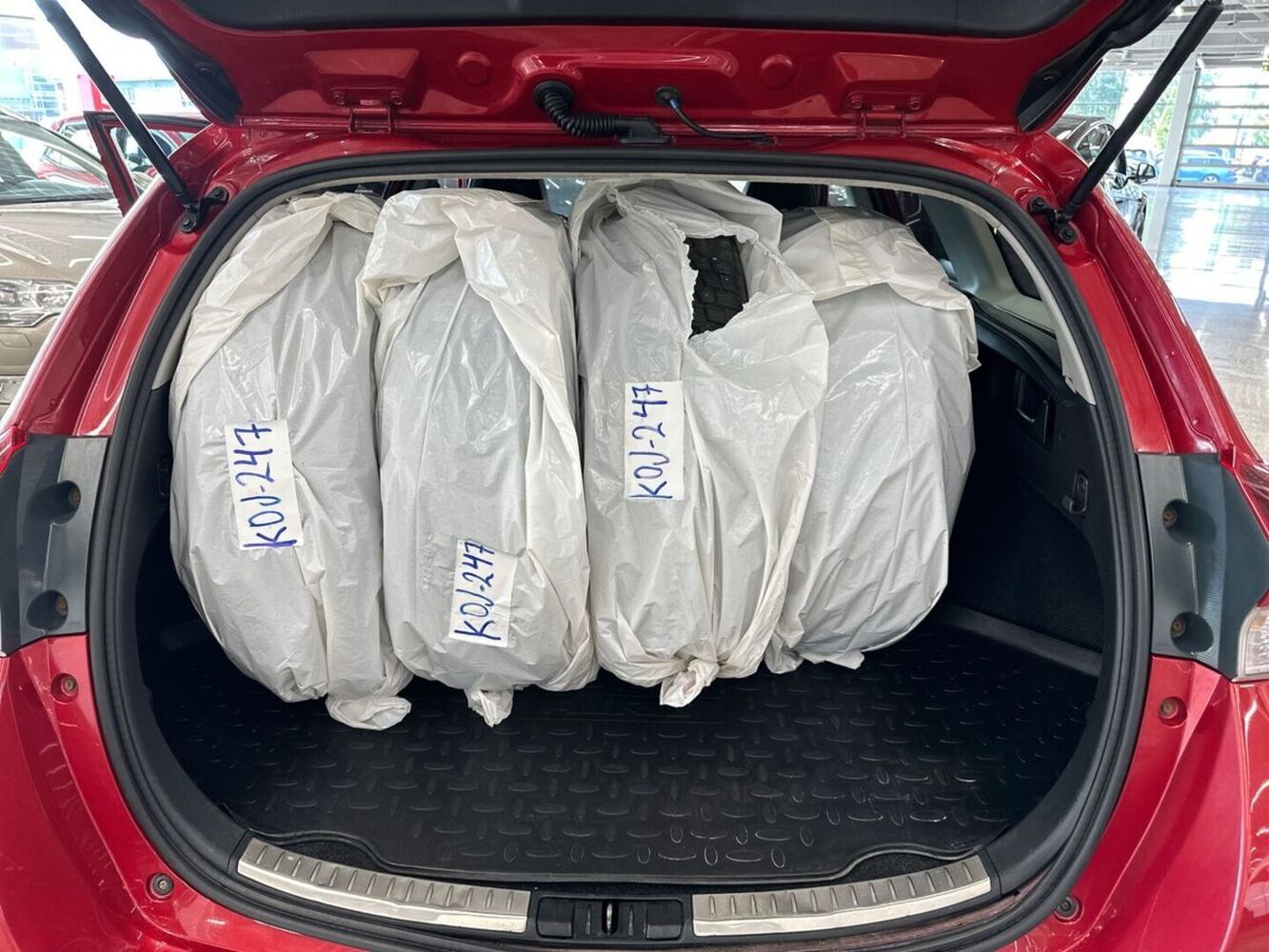 Toyota Auris vaihtoauto