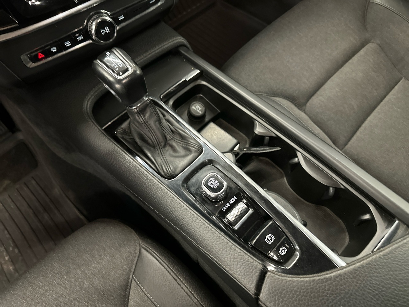 Volvo V90 Cross Country vaihtoauto