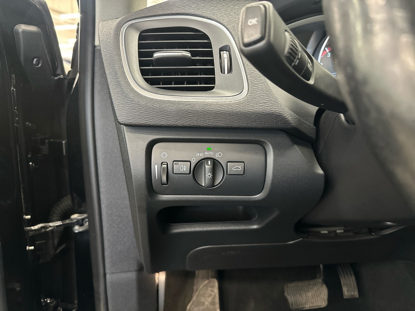 Volvo V40 Cross Country vaihtoauto