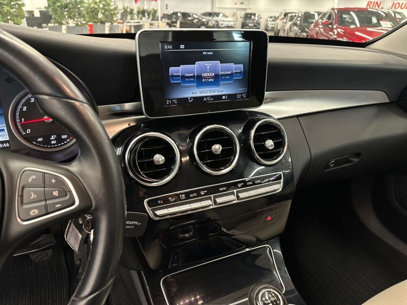 Mercedes-Benz C vaihtoauto