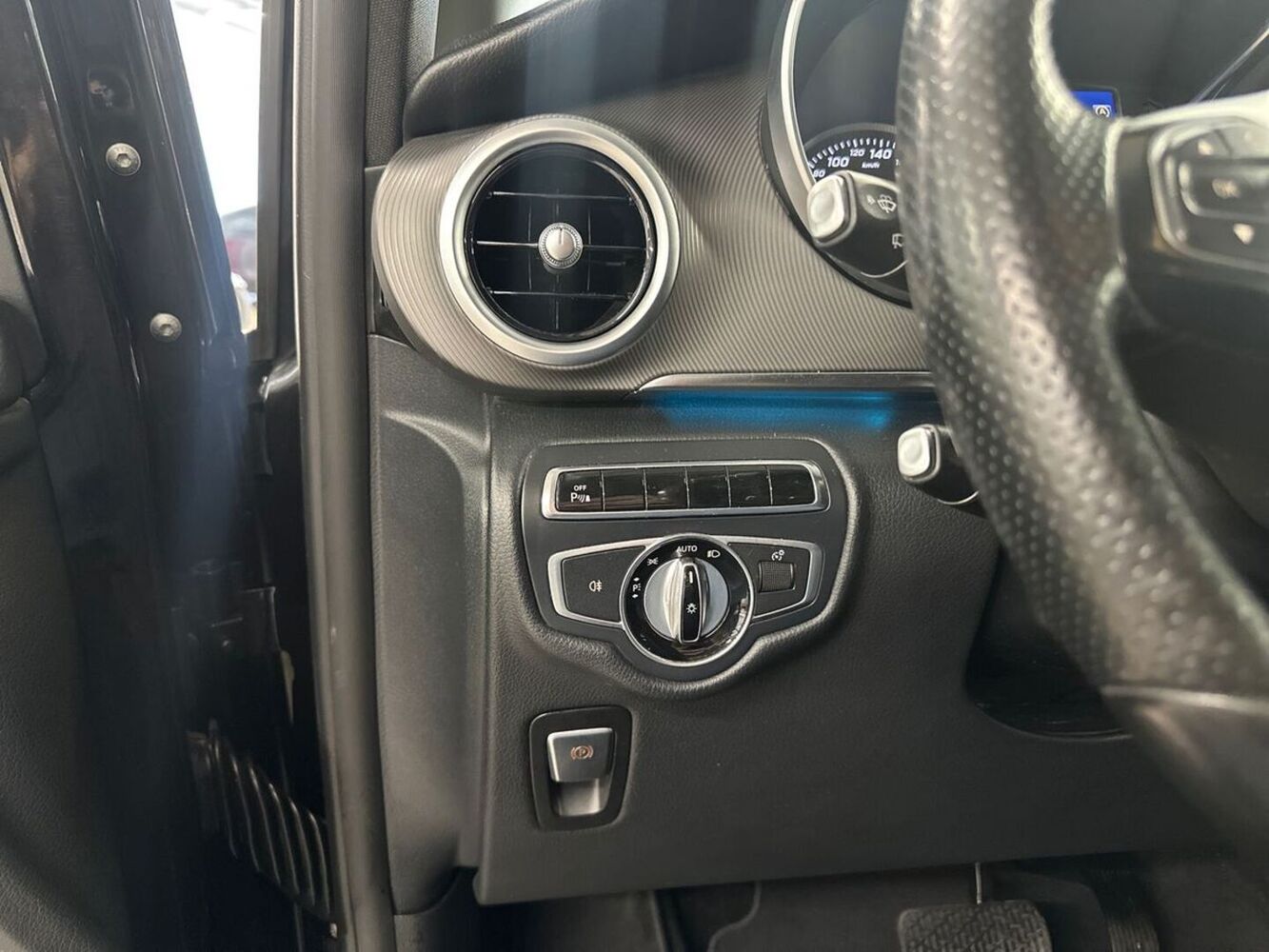 Mercedes-Benz V vaihtoauto