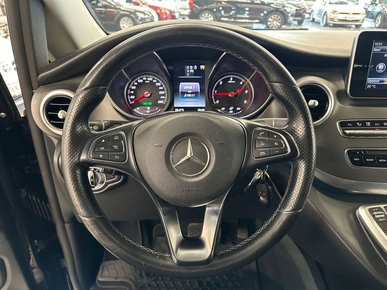 Mercedes-Benz V vaihtoauto