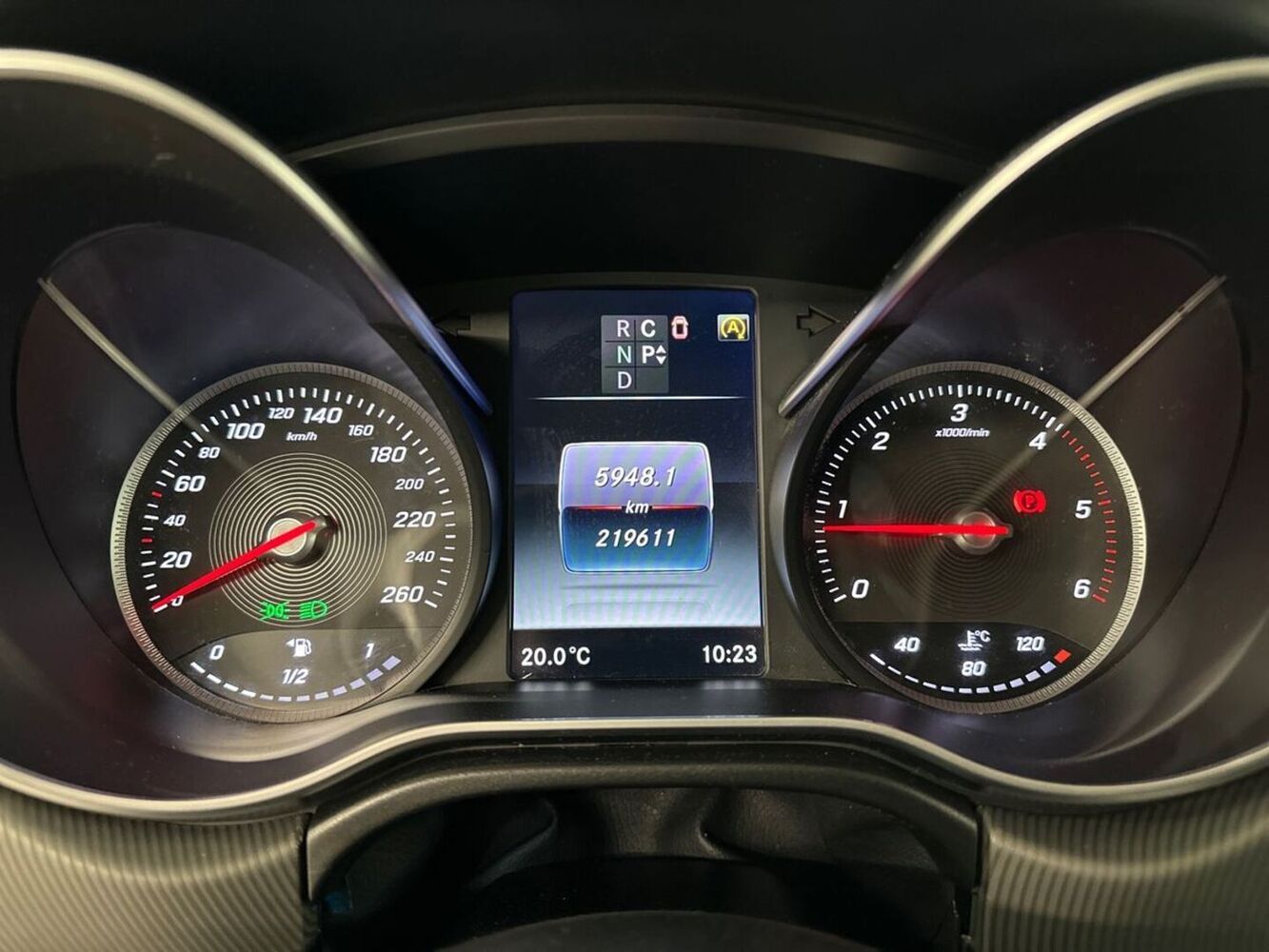 Mercedes-Benz V vaihtoauto