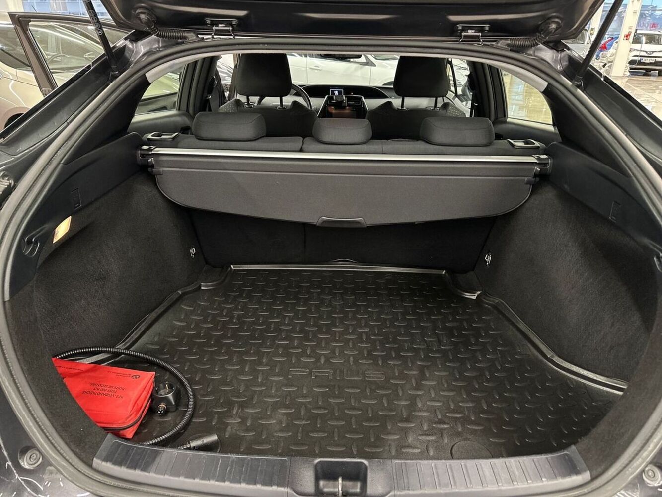 Toyota Prius vaihtoauto