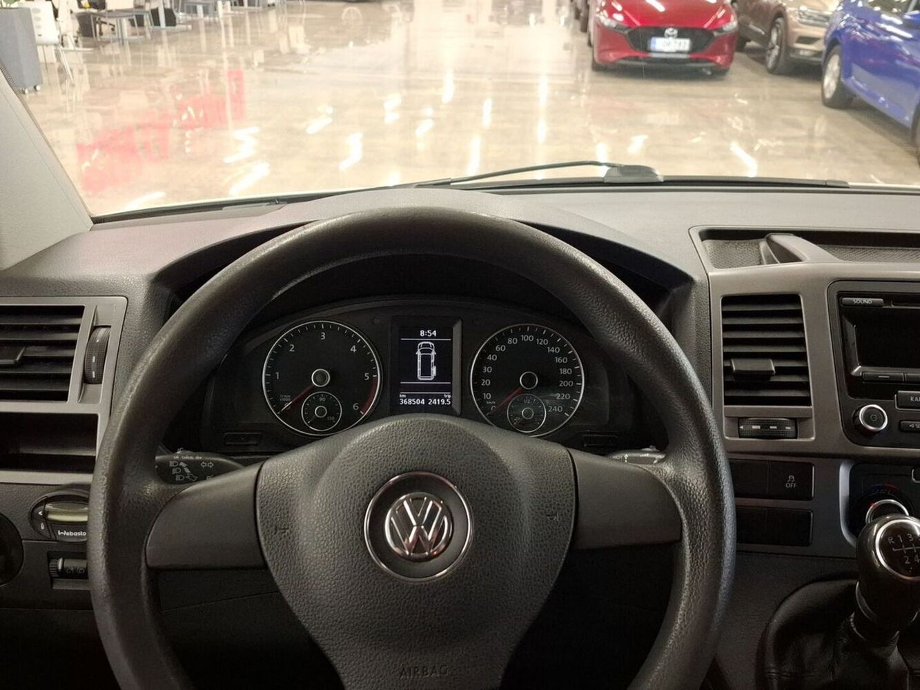 Volkswagen Caravelle vaihtoauto