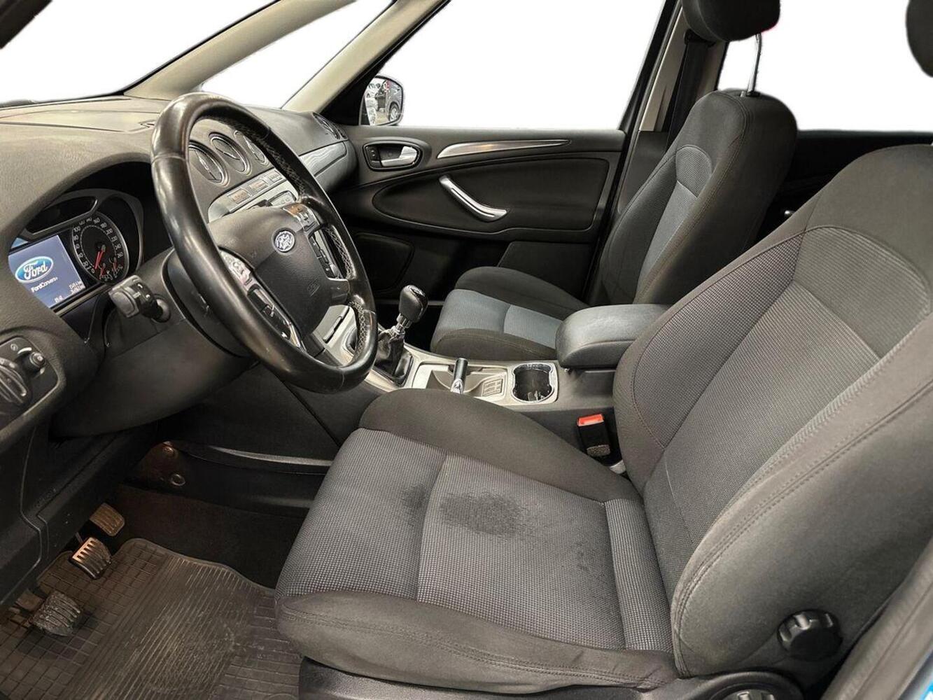 Ford S-MAX vaihtoauto