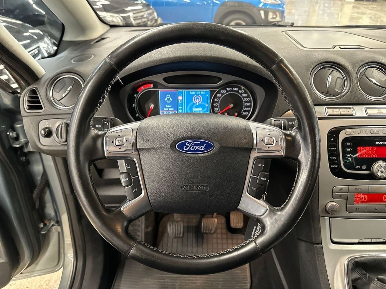 Ford S-MAX vaihtoauto