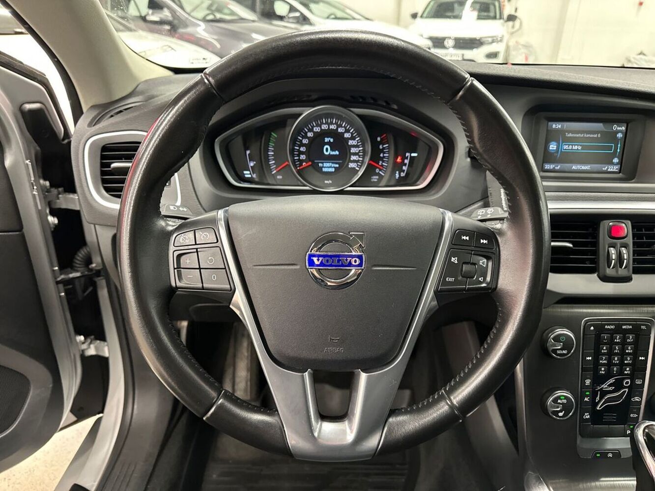 Volvo V40 vaihtoauto