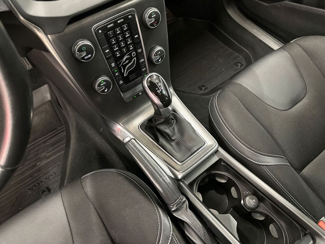 Volvo V40 vaihtoauto