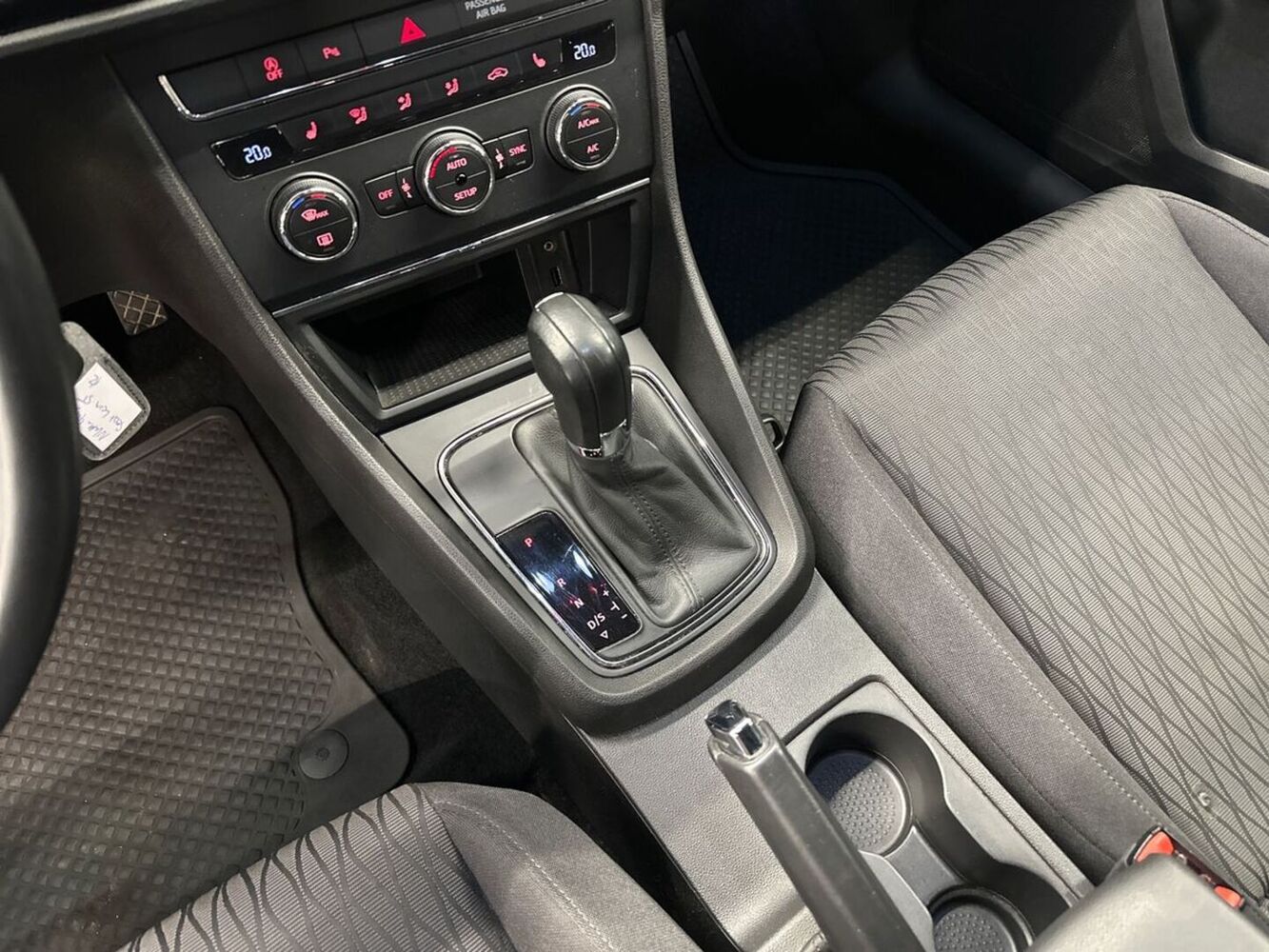 SEAT Leon ST vaihtoauto