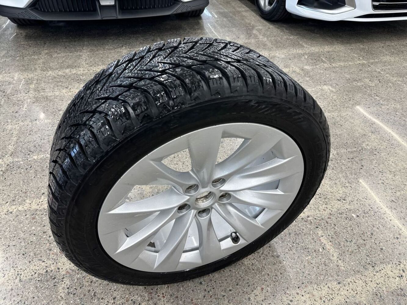 Tesla Model S vaihtoauto