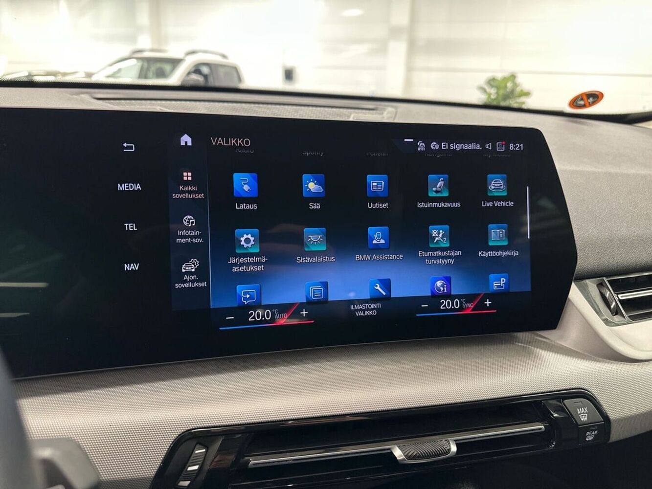 BMW iX1 vaihtoauto