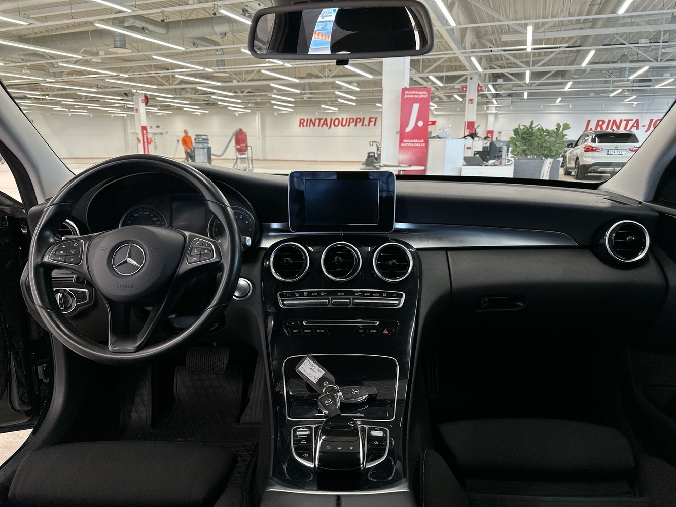 Mercedes-Benz C vaihtoauto
