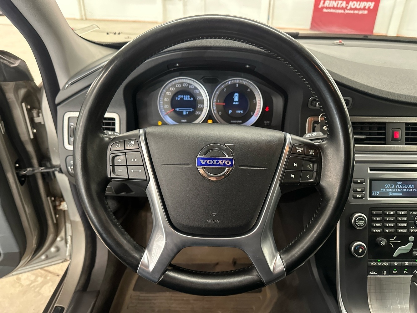 Volvo XC70 vaihtoauto