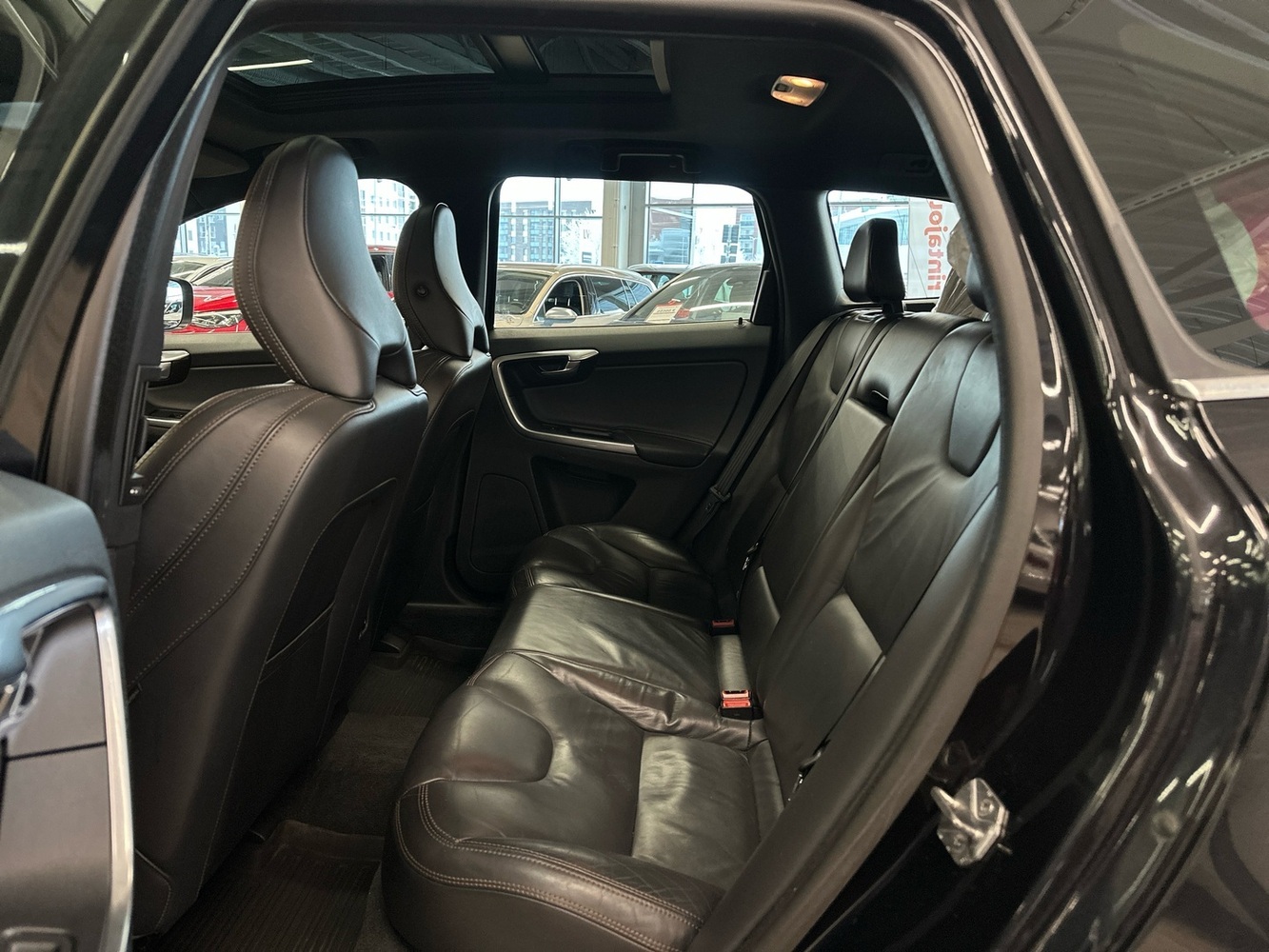 Volvo XC60 vaihtoauto