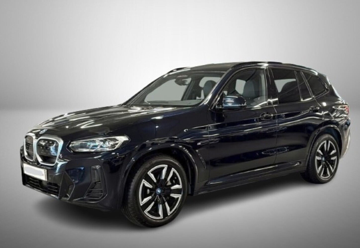 BMW iX3 vaihtoauto