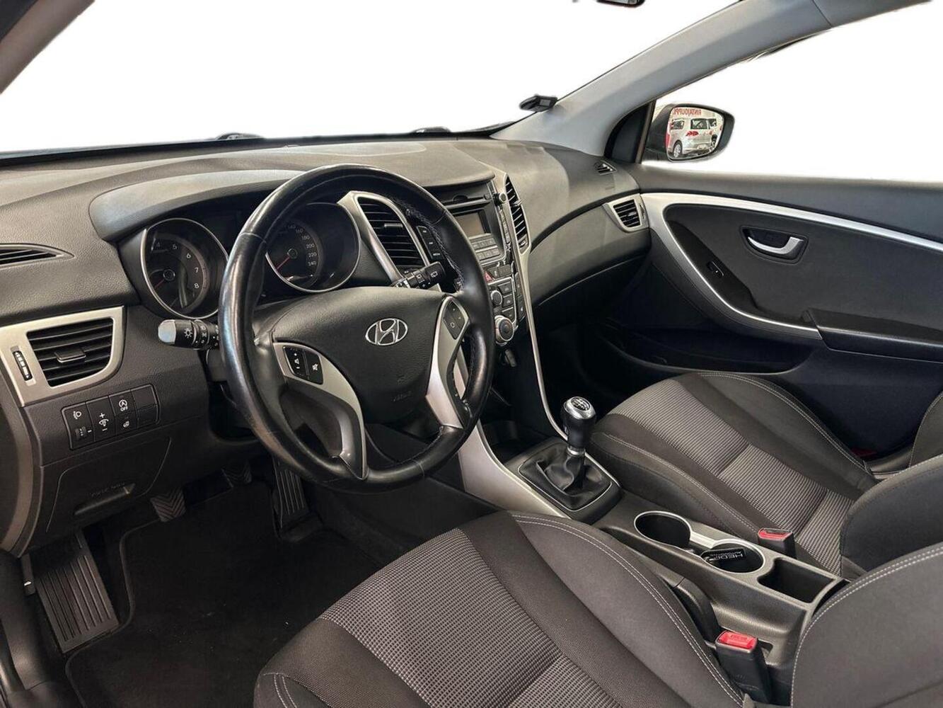Hyundai i30 Wagon vaihtoauto