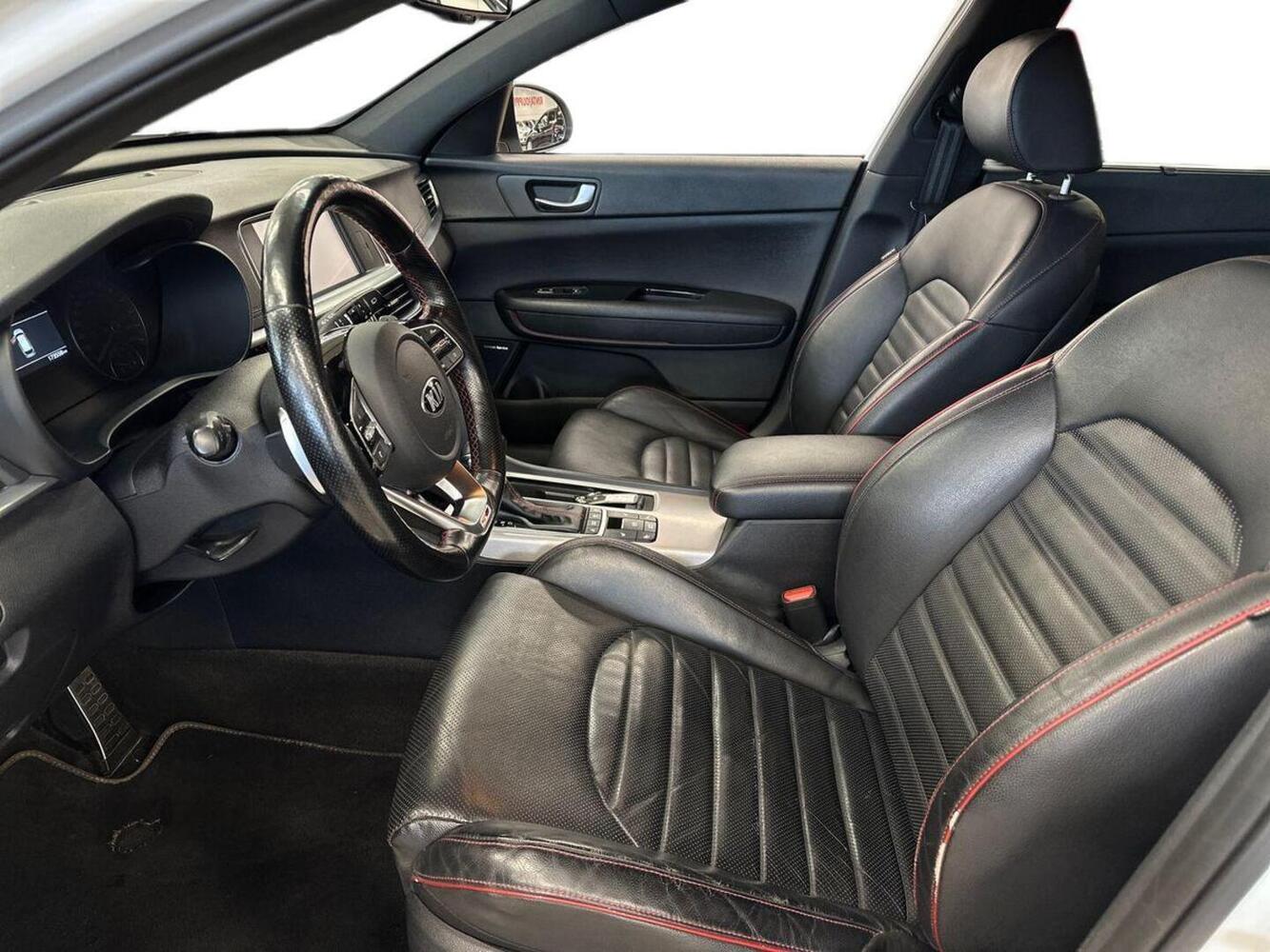 Kia Optima vaihtoauto