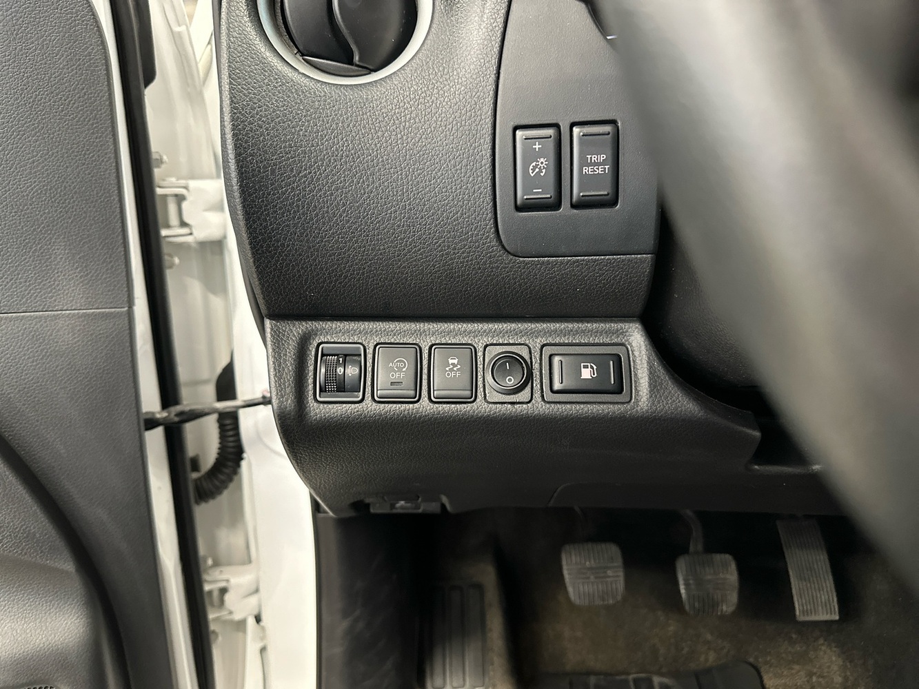 Nissan Navara vaihtoauto