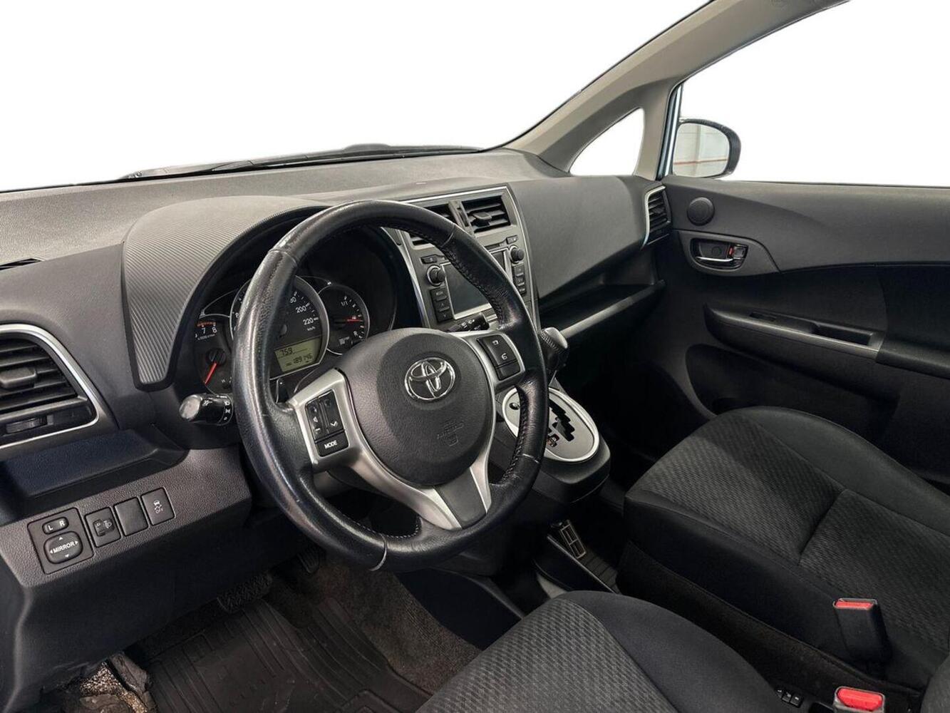 Toyota Verso-S vaihtoauto