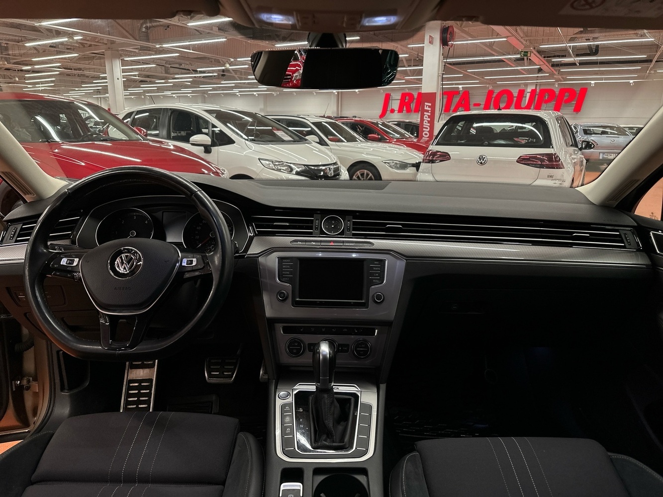 Volkswagen Passat vaihtoauto