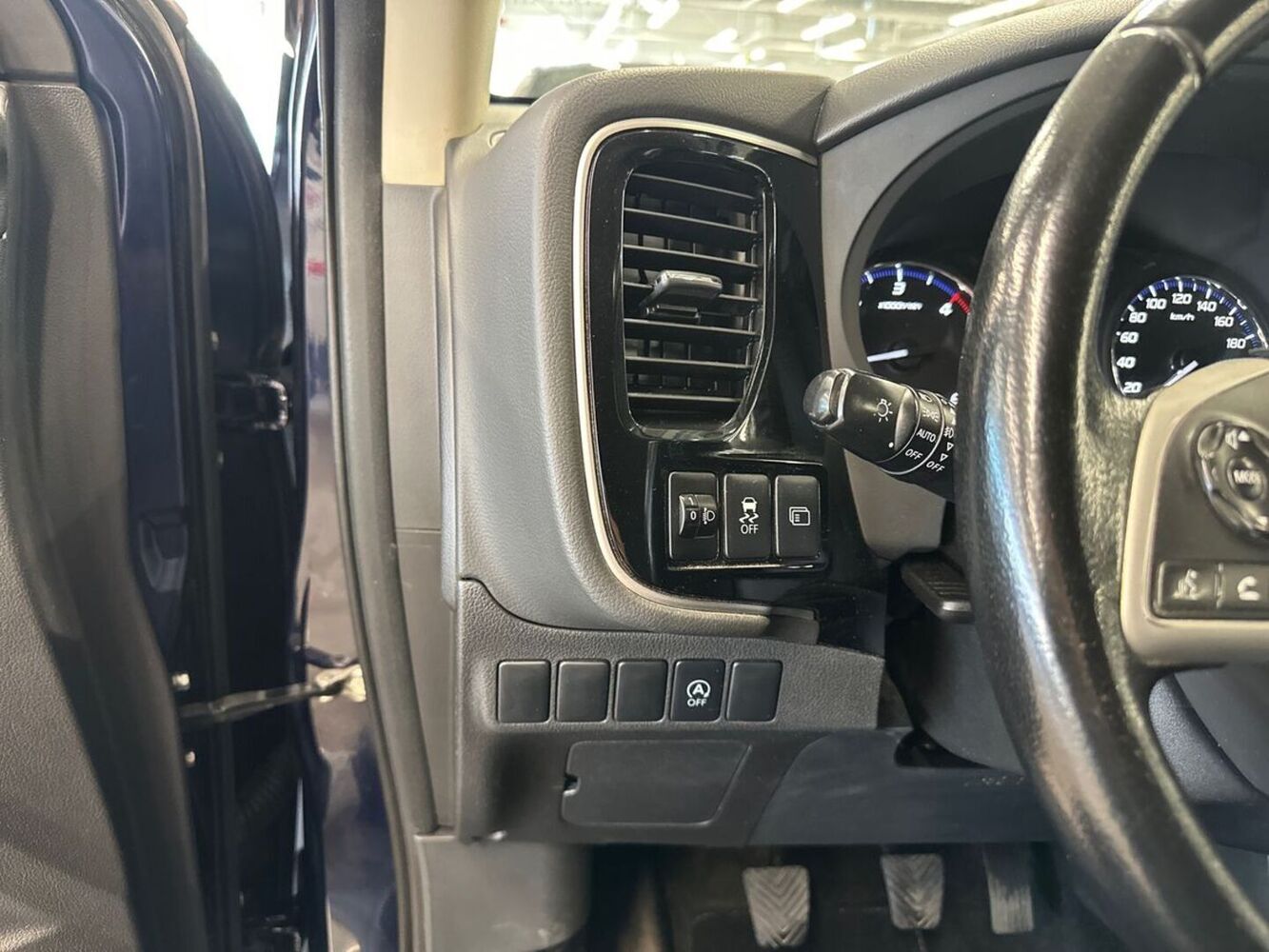 Mitsubishi Outlander vaihtoauto