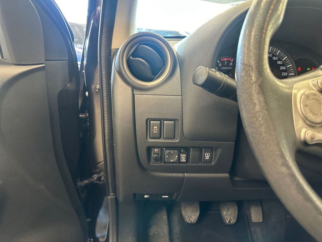 Nissan Micra vaihtoauto