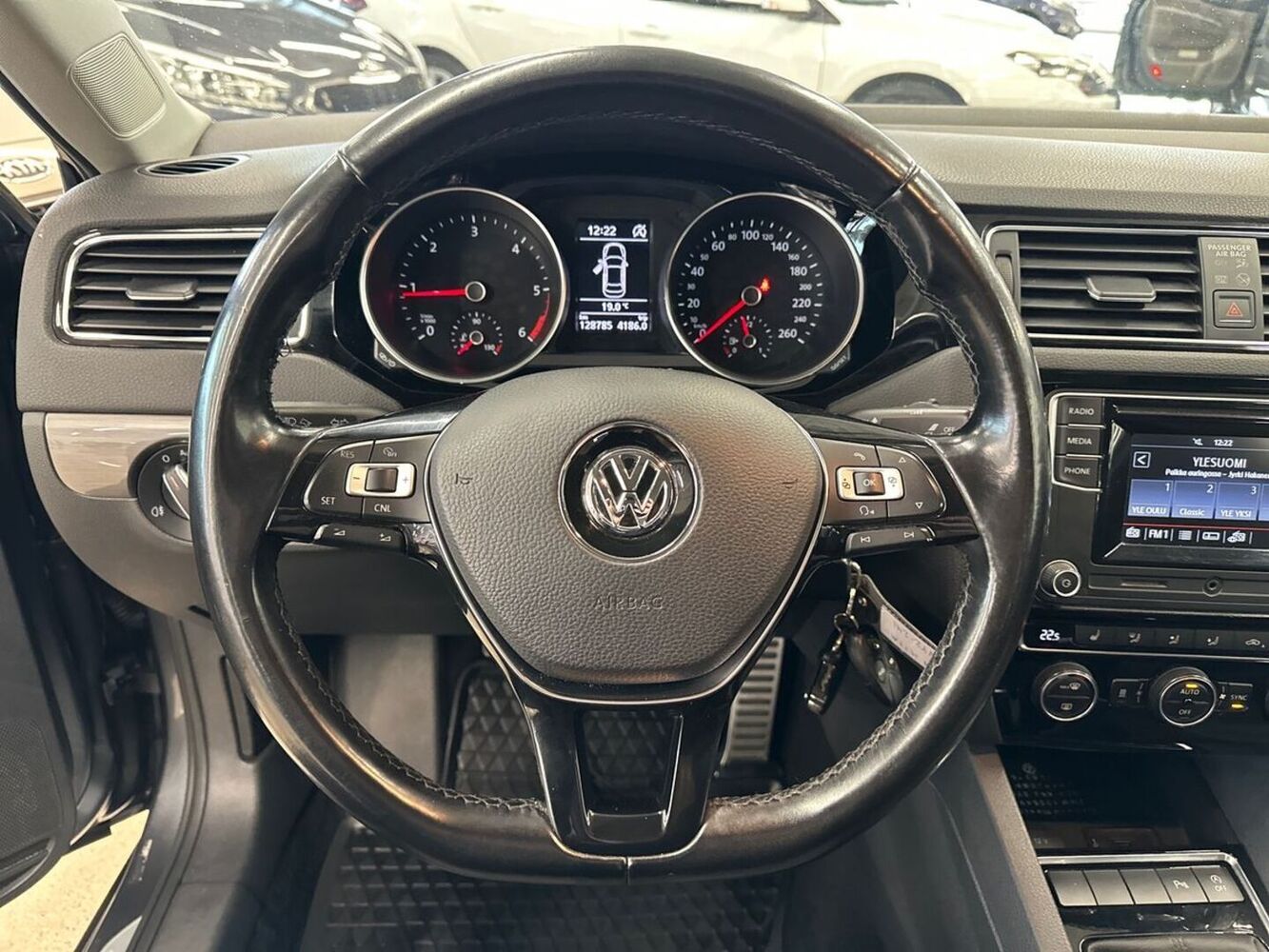 Volkswagen Jetta vaihtoauto