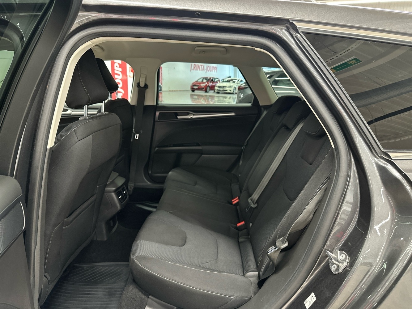 Ford Mondeo vaihtoauto