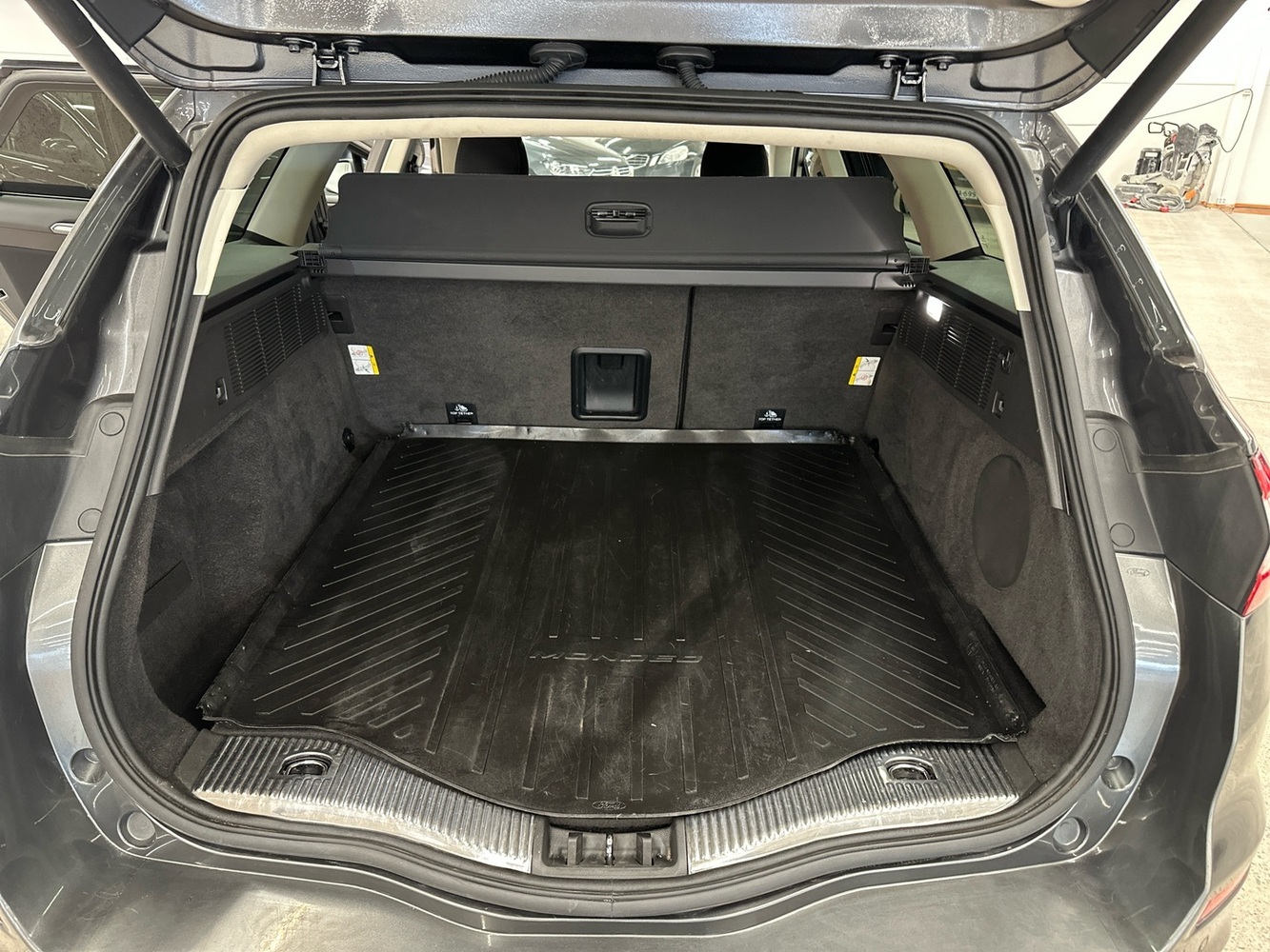 Ford Mondeo vaihtoauto