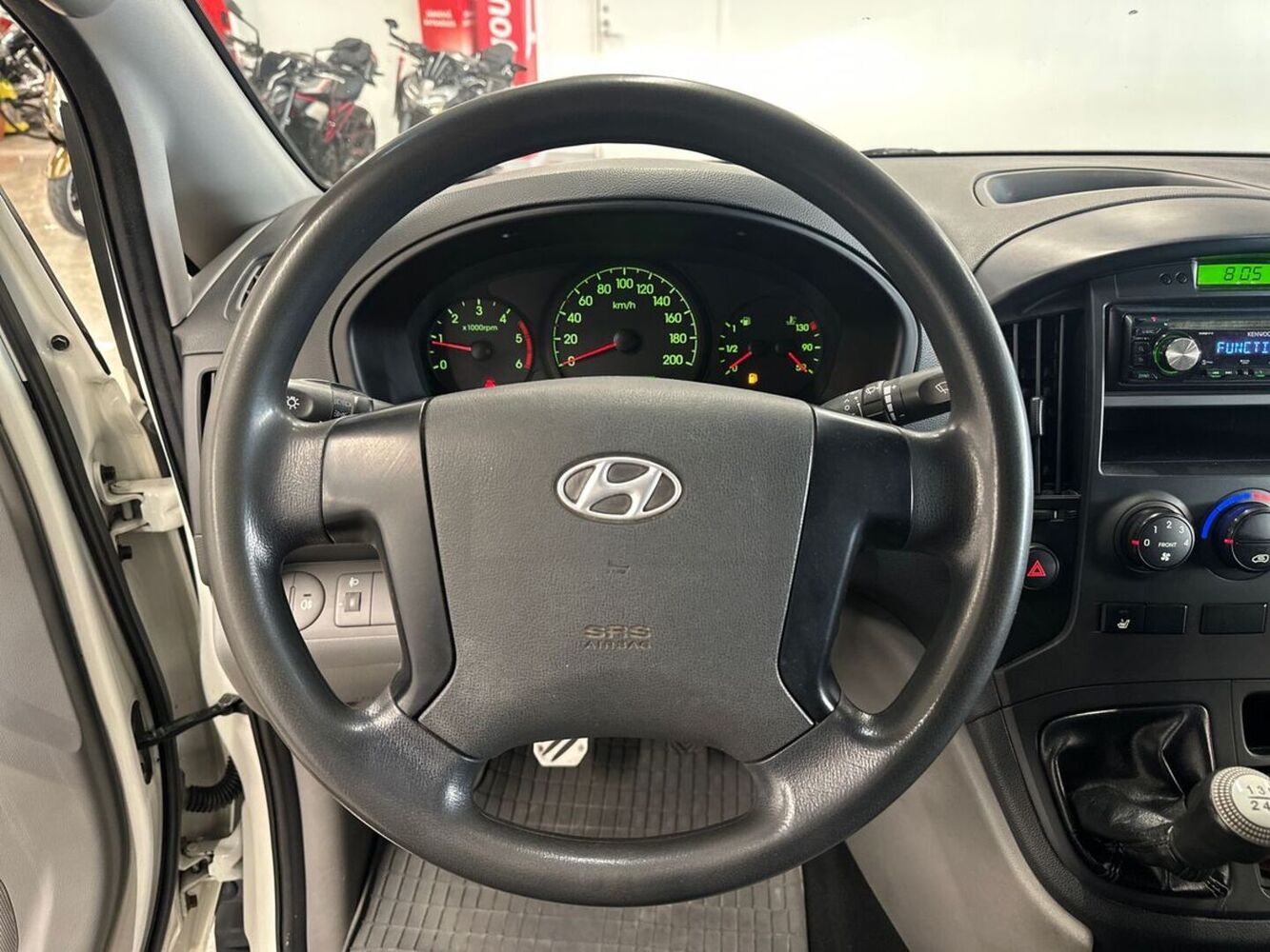 Hyundai H-1 vaihtoauto