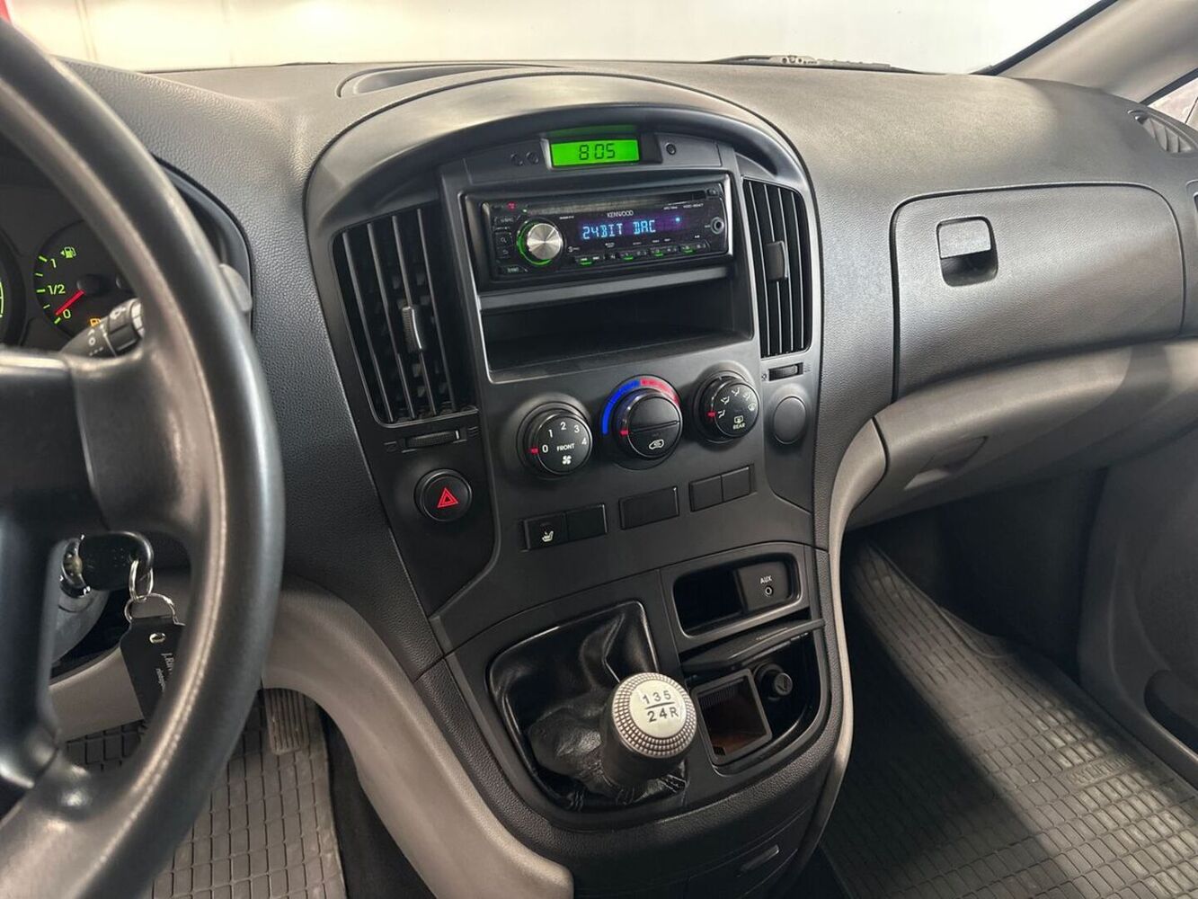 Hyundai H-1 vaihtoauto