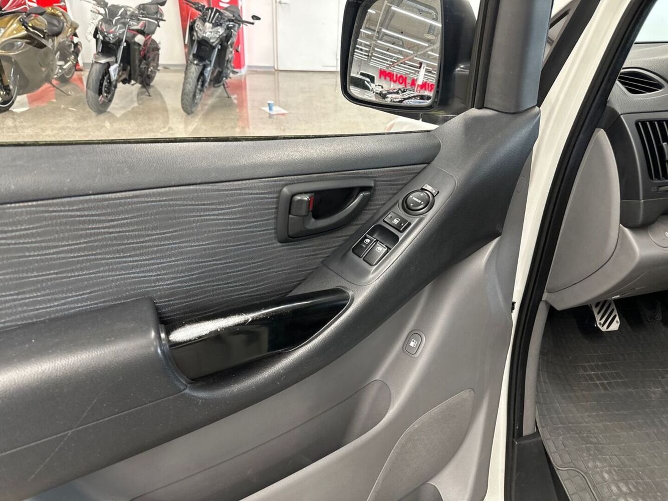 Hyundai H-1 vaihtoauto