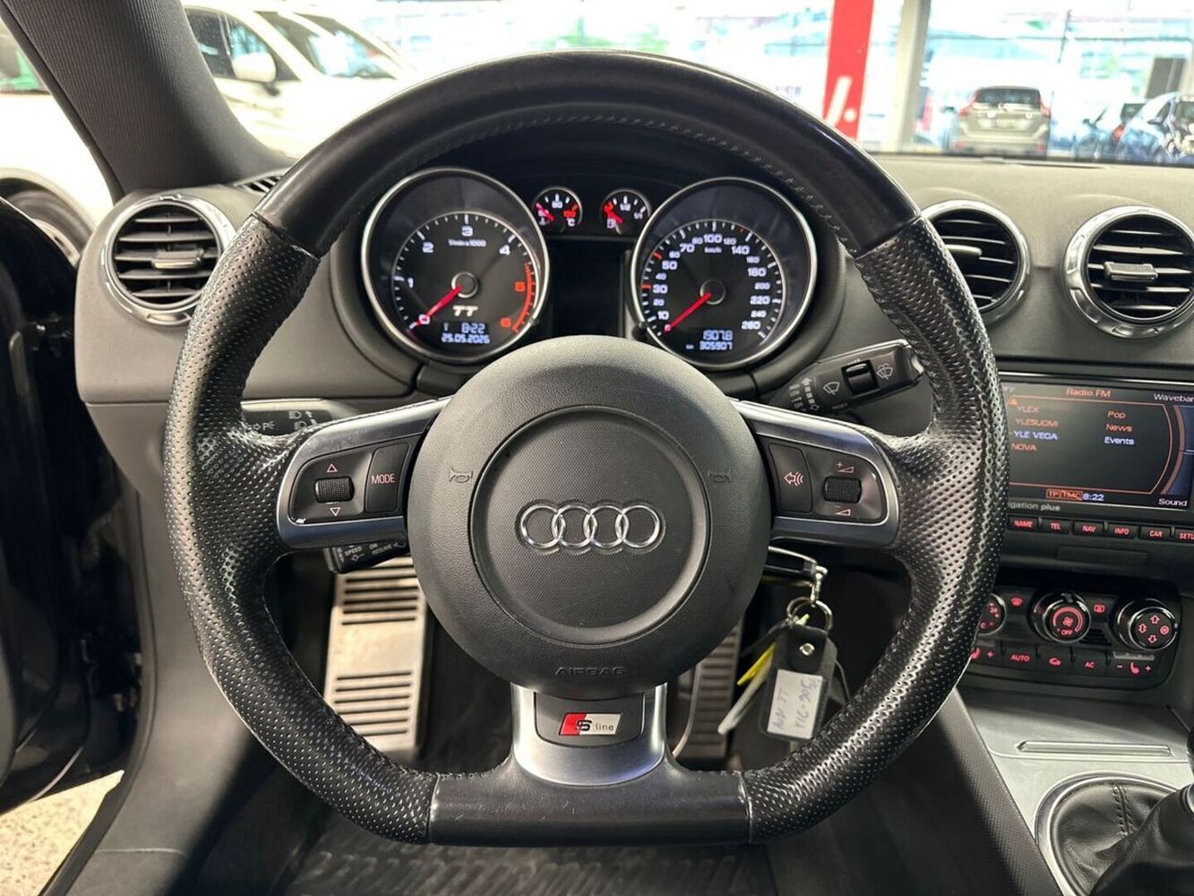 Audi TT vaihtoauto