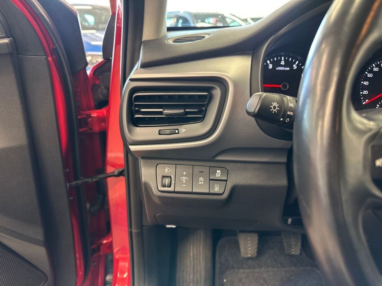 Kia Stonic vaihtoauto