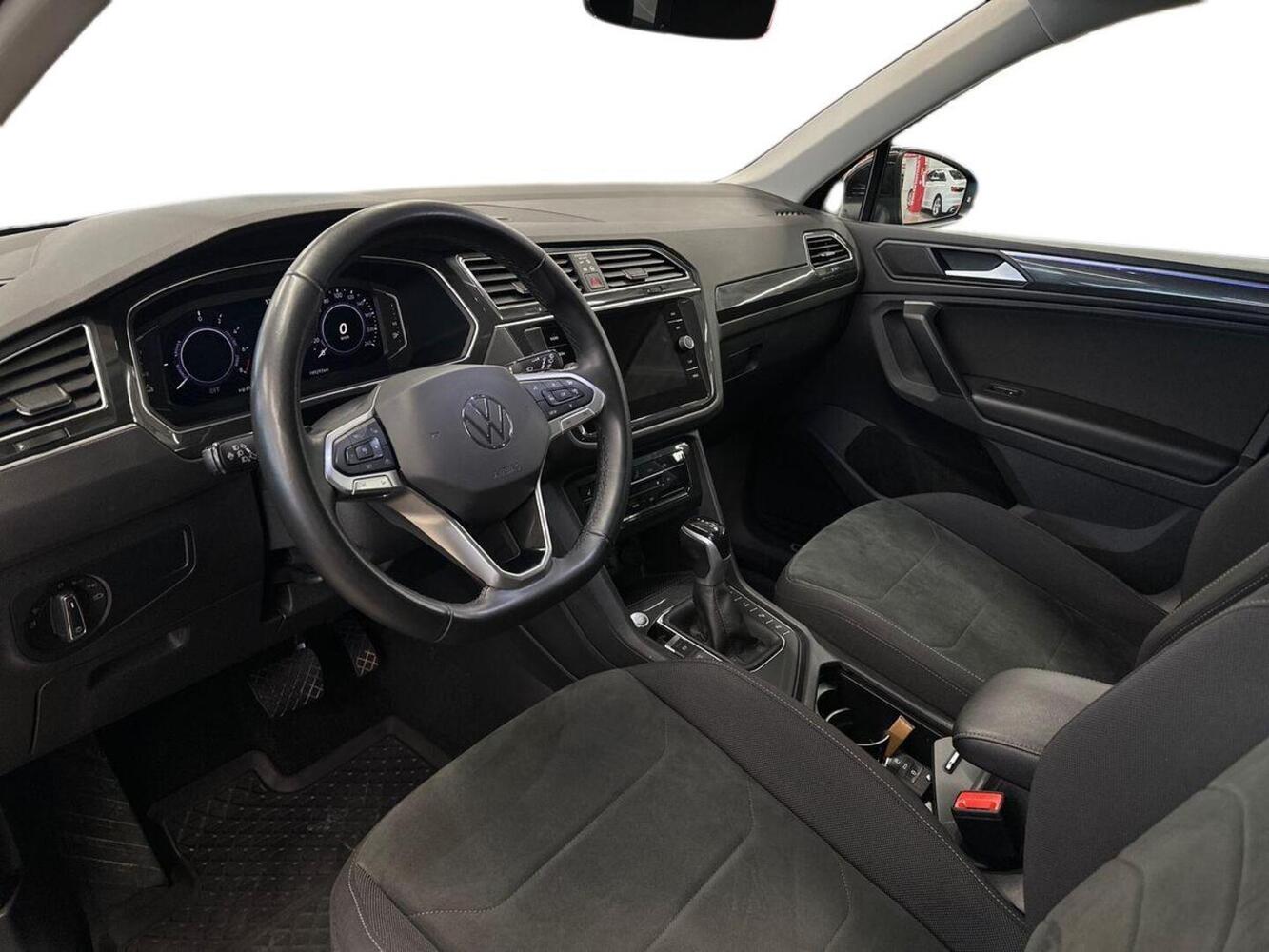Volkswagen Tiguan vaihtoauto