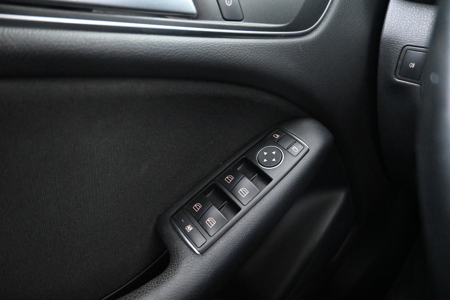 Mercedes-Benz B vaihtoauto