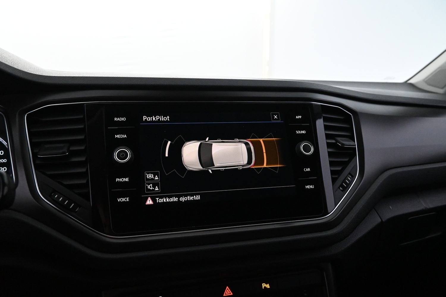 Volkswagen T-Roc vaihtoauto