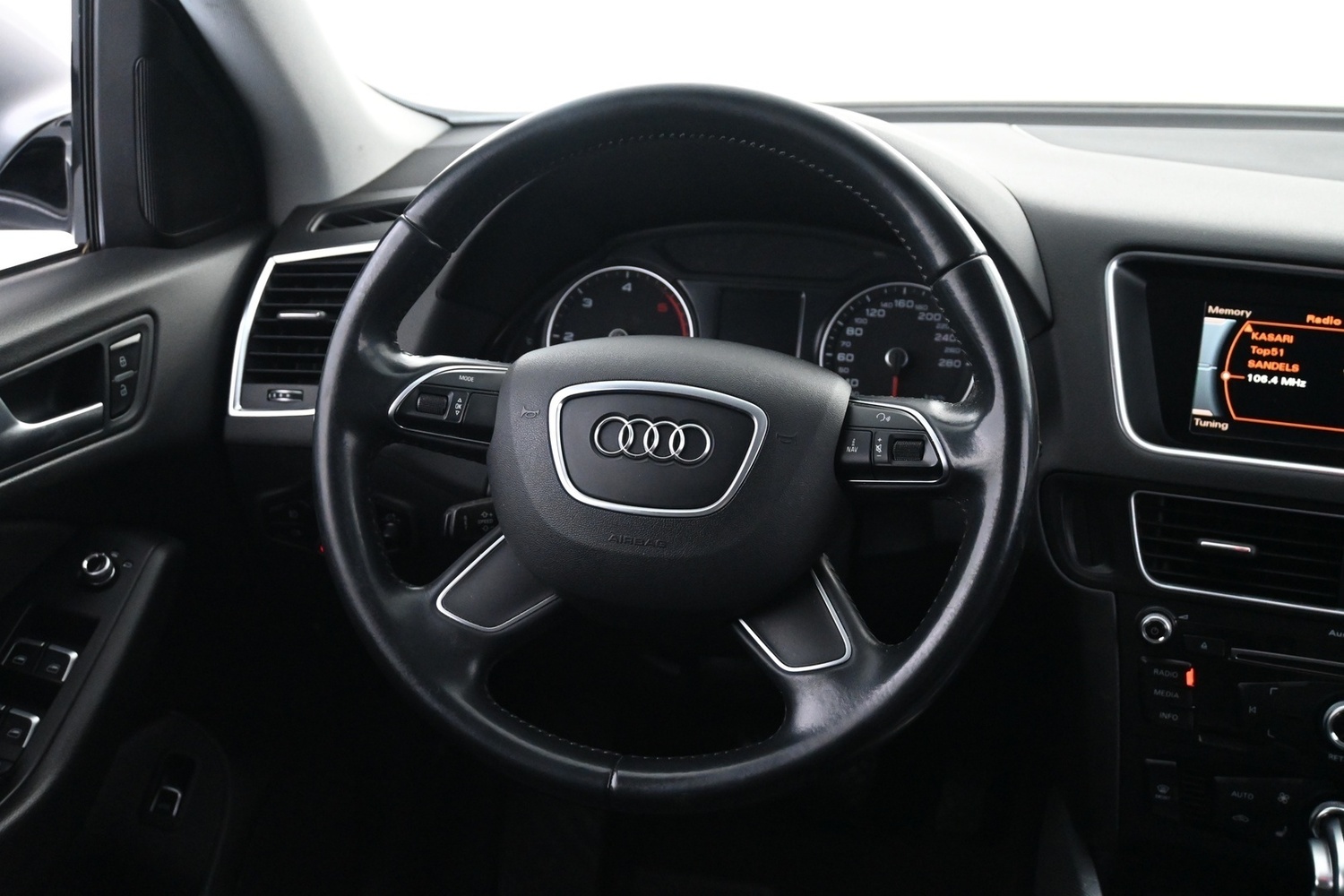Audi Q5 vaihtoauto