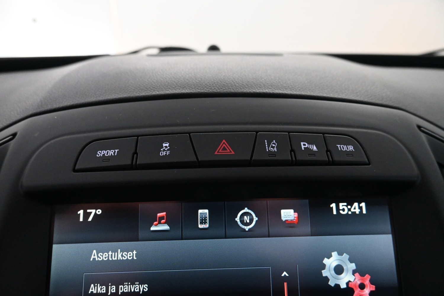 Opel Insignia vaihtoauto