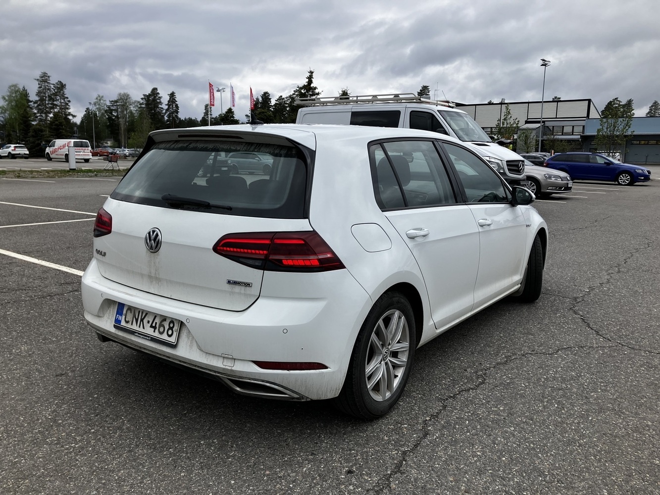 Volkswagen Golf vaihtoauto