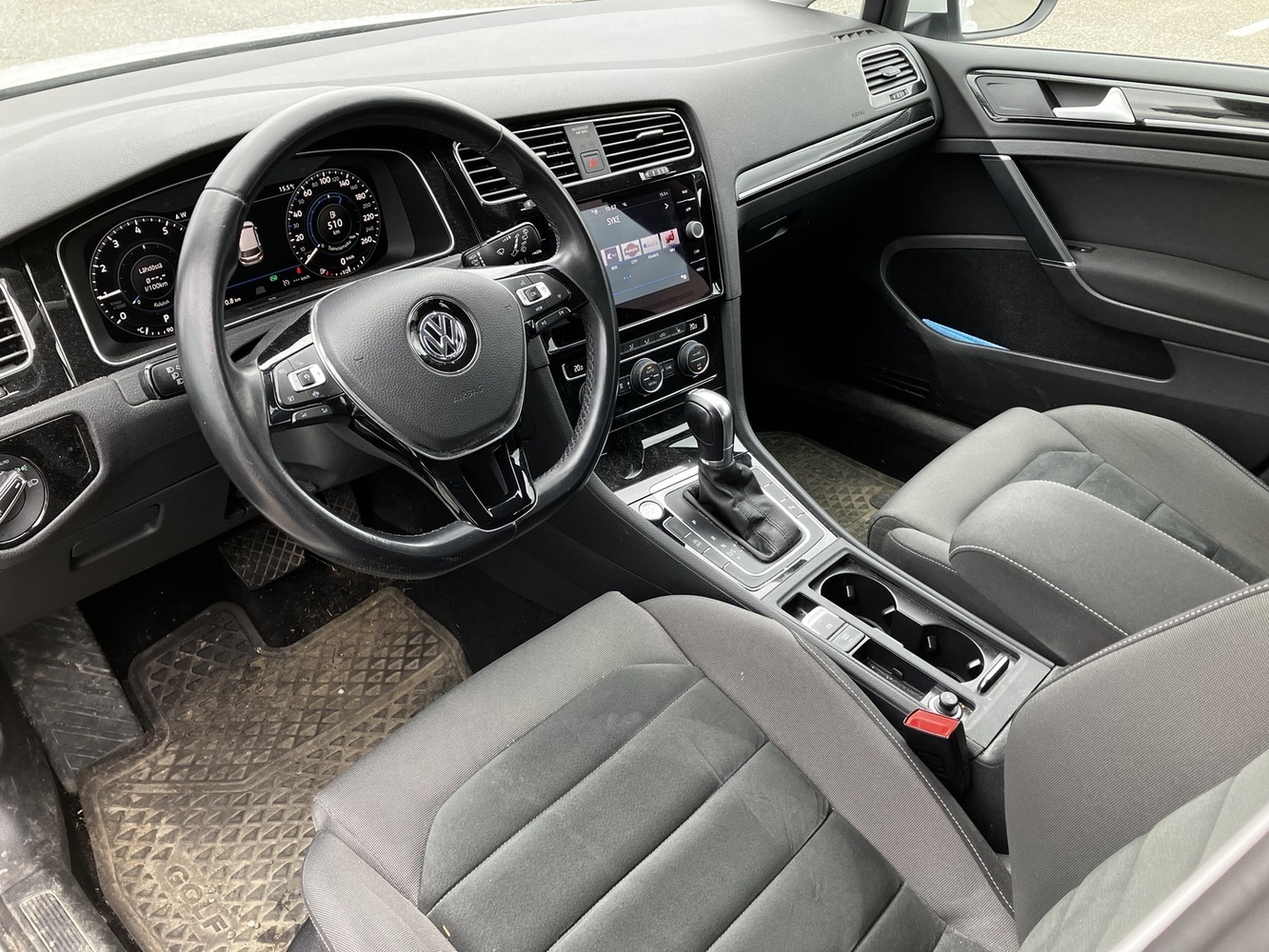 Volkswagen Golf vaihtoauto