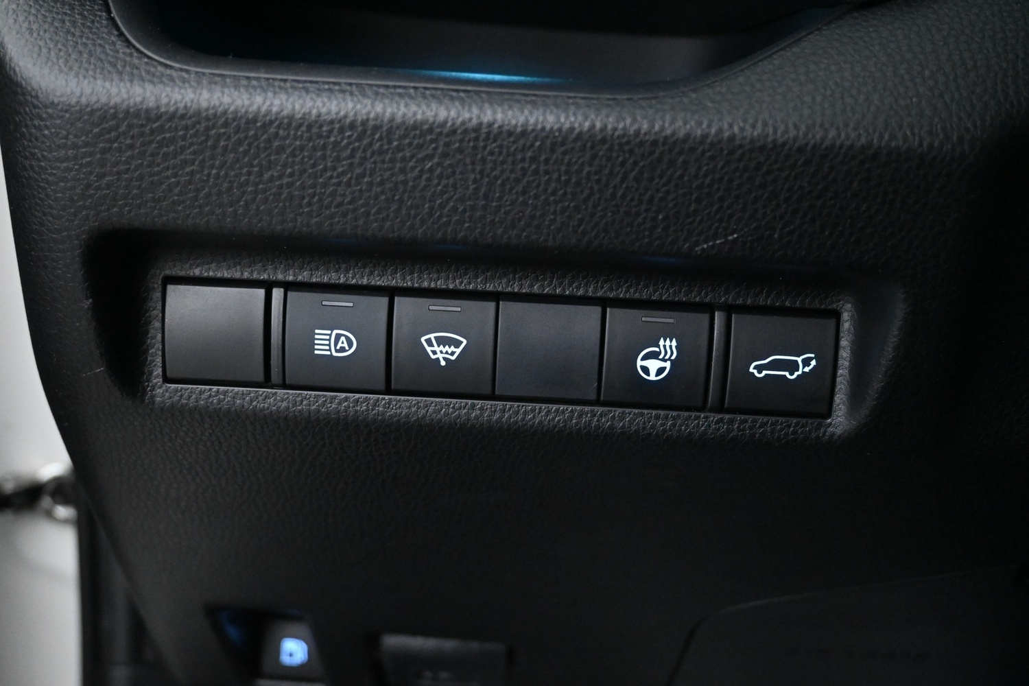 Suzuki Across vaihtoauto