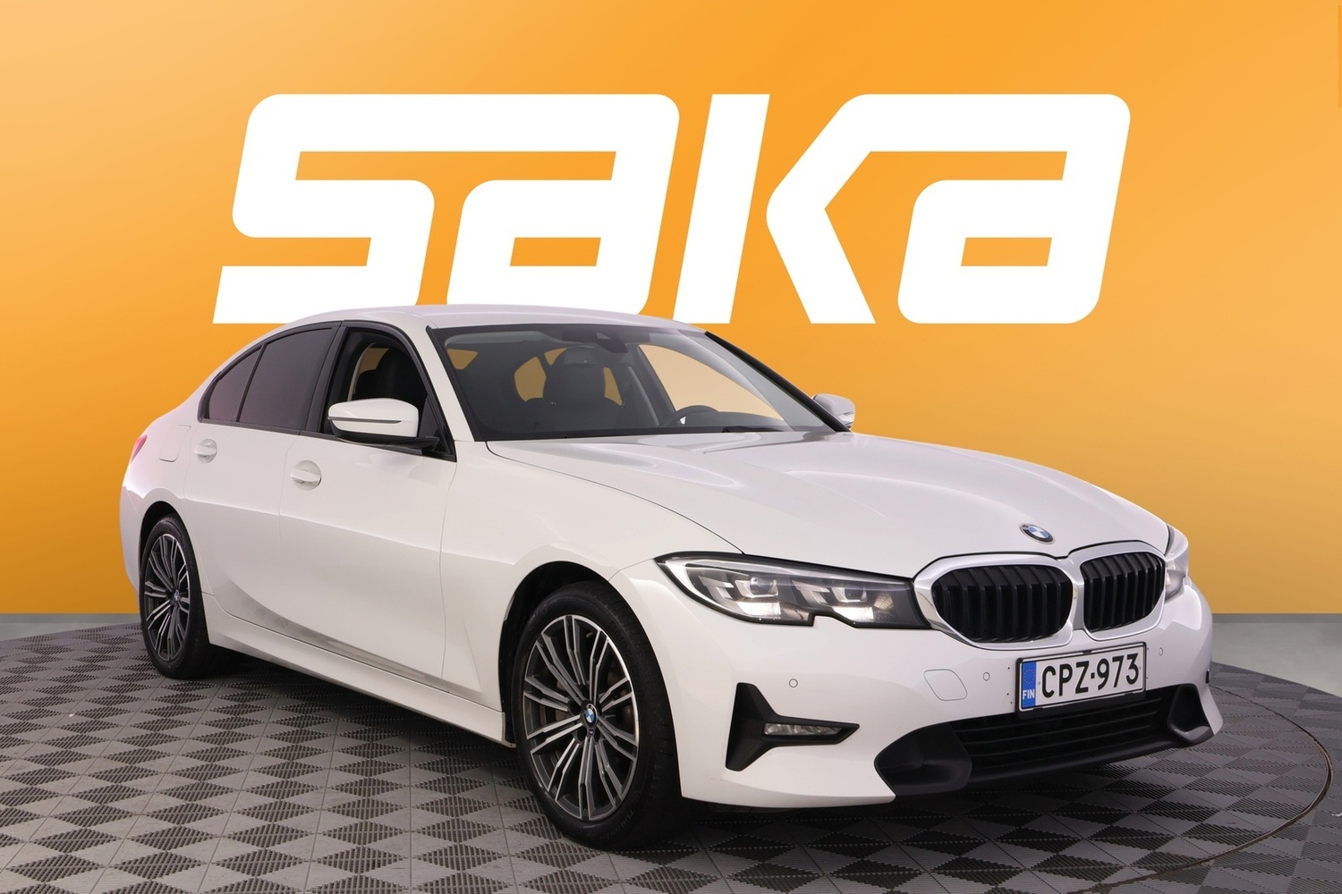 BMW 330 vaihtoauto