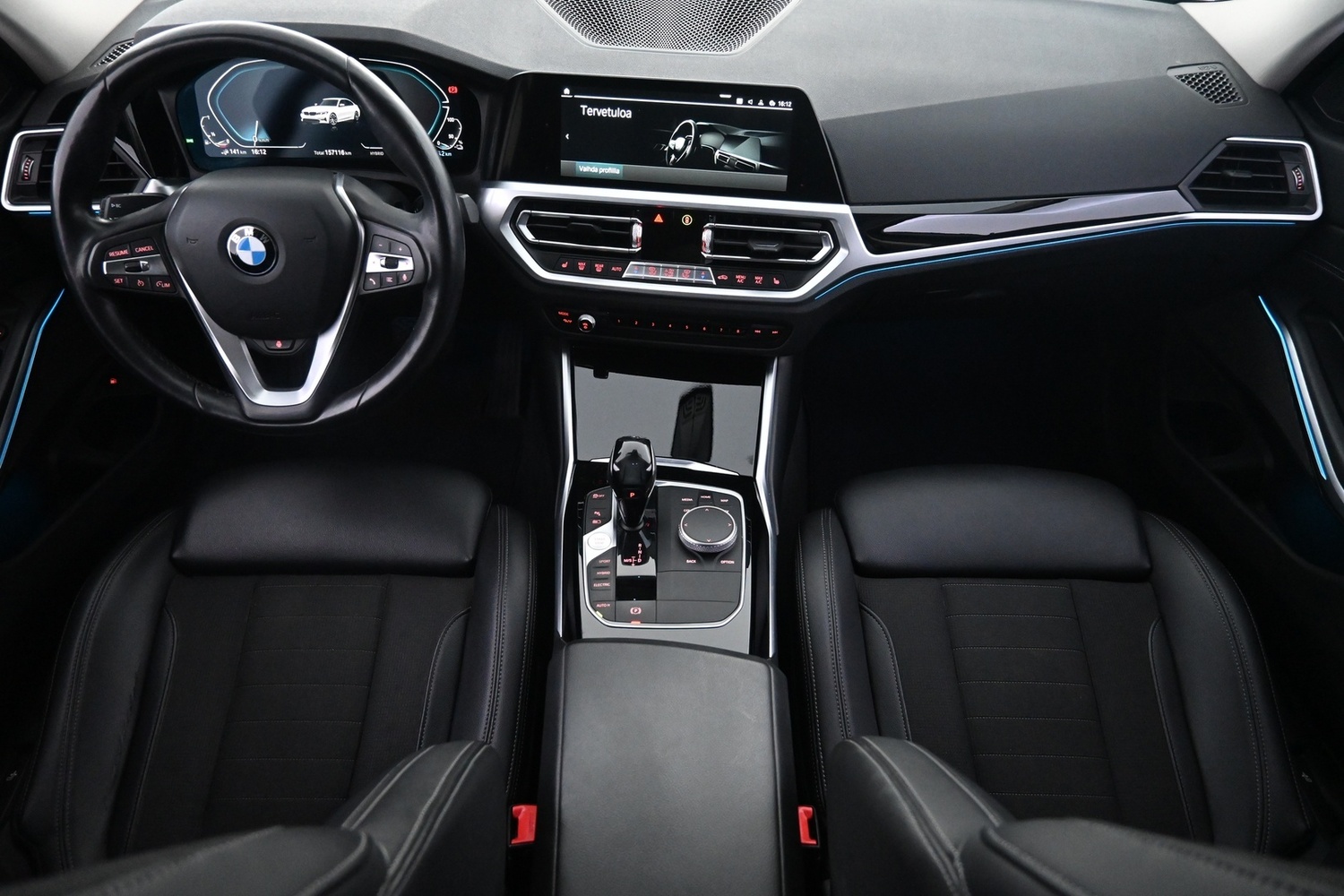 BMW 330 vaihtoauto
