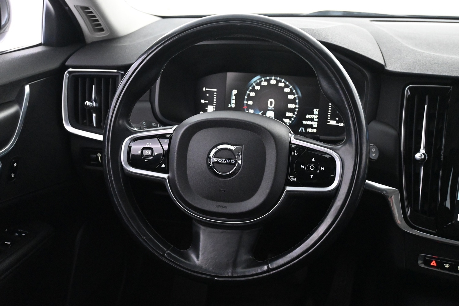 Volvo V90 vaihtoauto