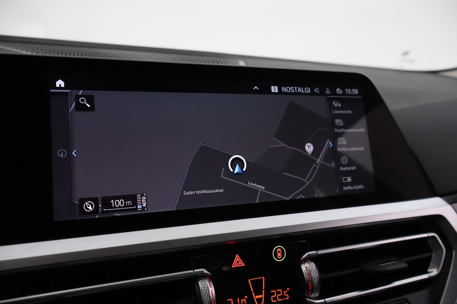 BMW 330 vaihtoauto