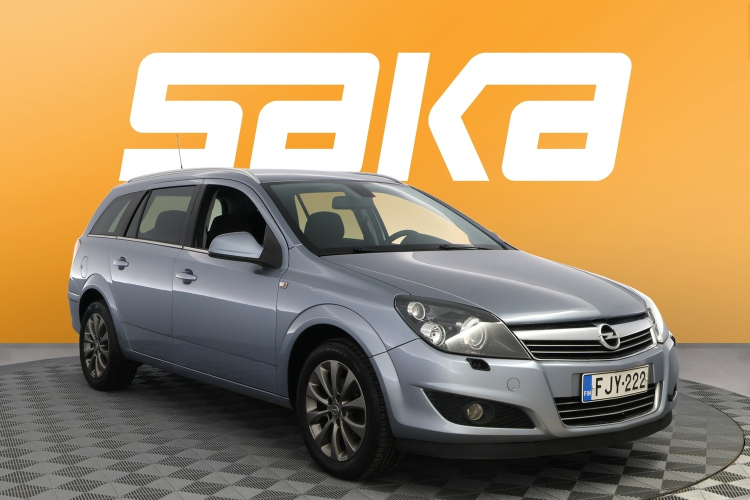 Opel Astra vaihtoauto