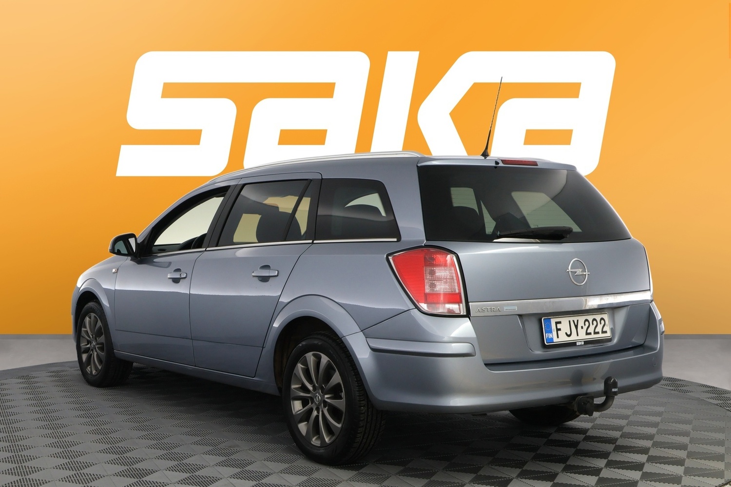 Opel Astra vaihtoauto