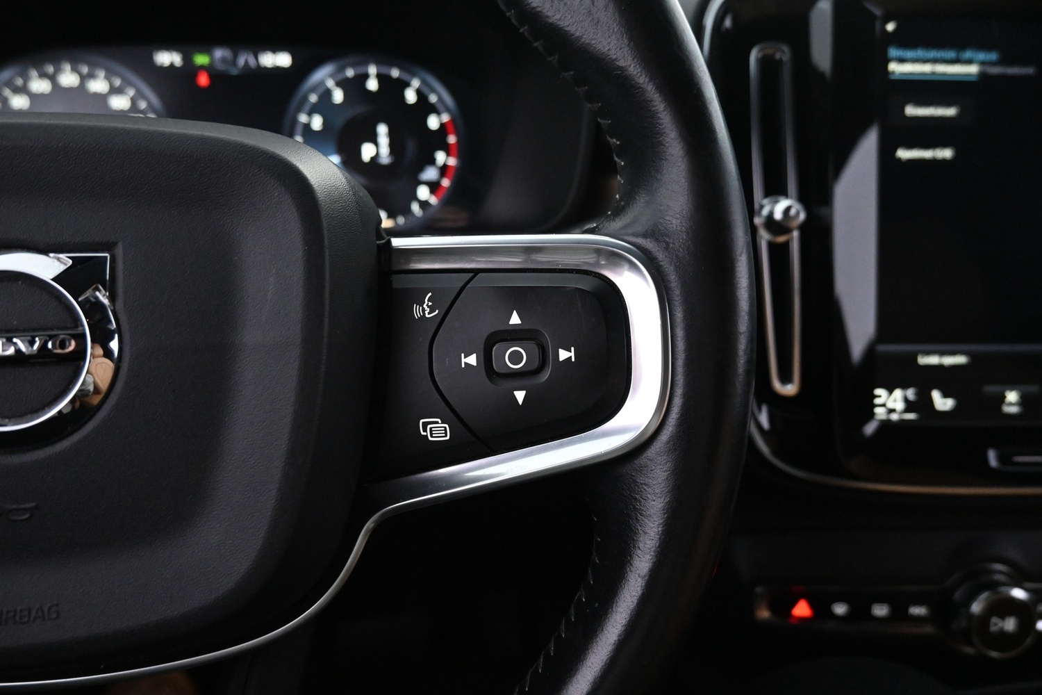 Volvo XC40 vaihtoauto